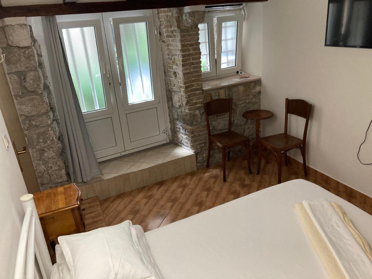 Gostinjska kuća Vicelic 1 *